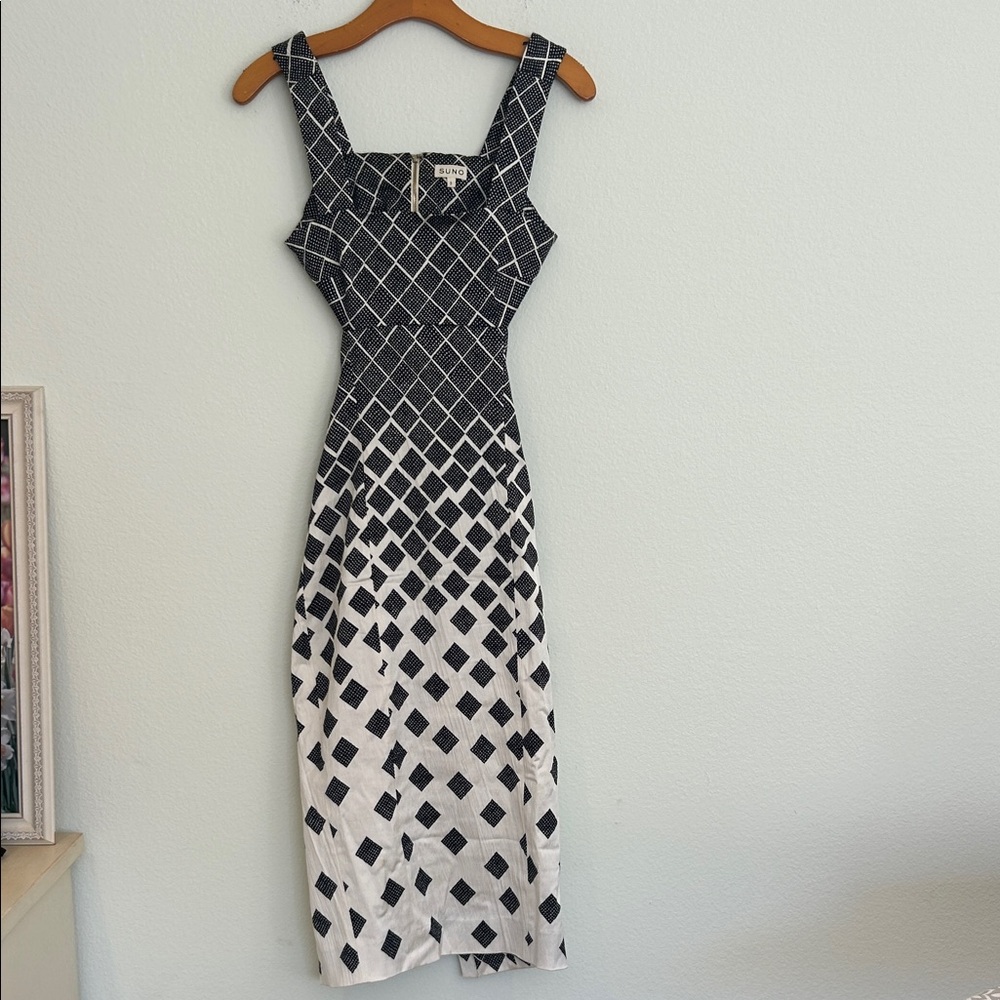 Suno Black White Geometric Cutout Back Midi Dress Size 2